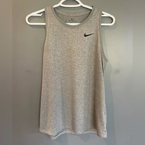 Nike women’s gray Dri fit tank top size medium good condition